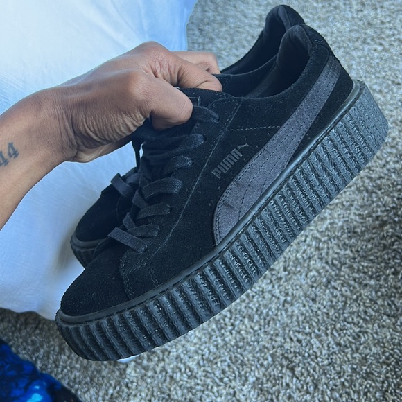 2016 FENTY X WMNS SUEDE CREEPERS BLACK - Picture 4 of 7
